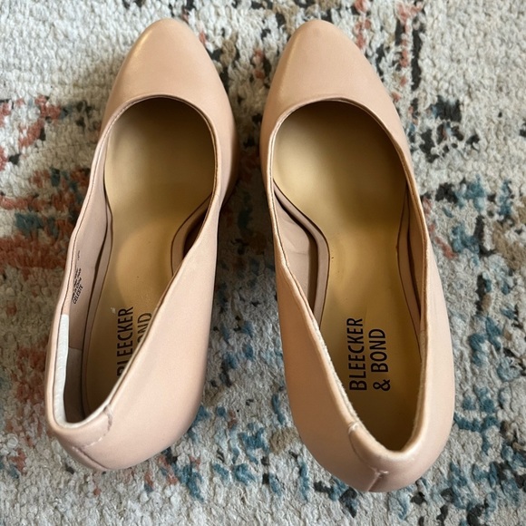 Bleecker and Bond Heels Shoes Women - Picture 5 of 11